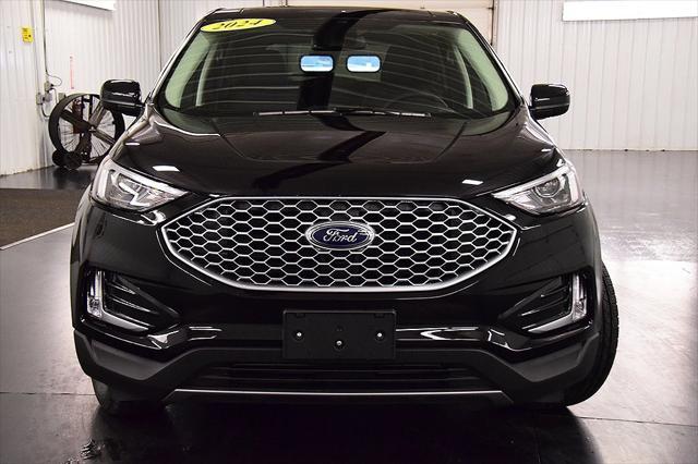 new 2024 Ford Edge car, priced at $37,863