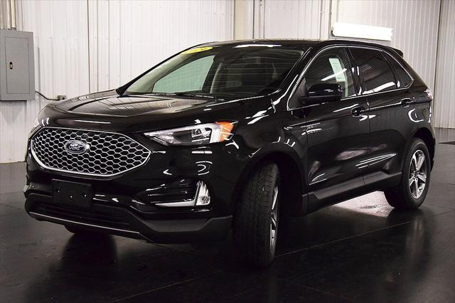 new 2024 Ford Edge car, priced at $37,863