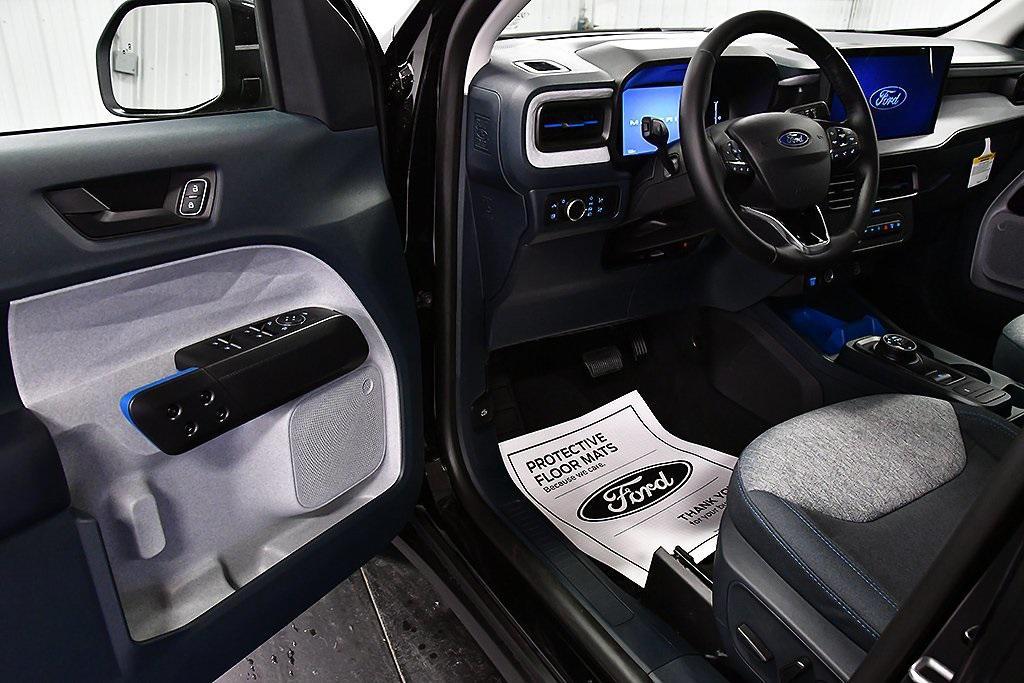 new 2025 Ford Maverick car, priced at $34,626