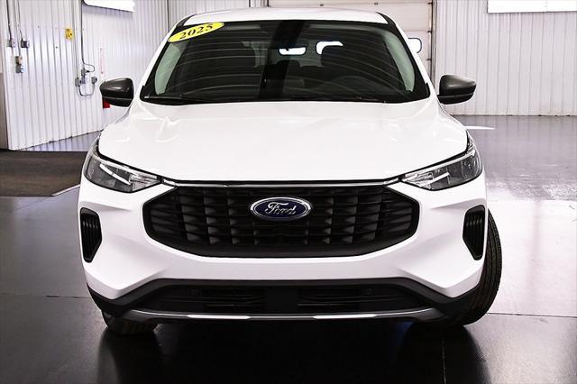 new 2025 Ford Escape car, priced at $31,476