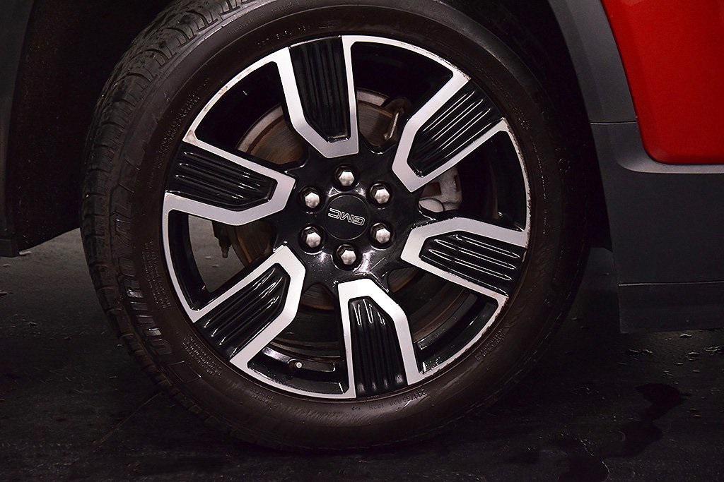 used 2021 GMC Acadia car, priced at $20,000