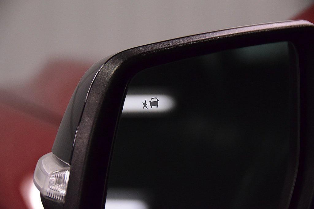 used 2021 GMC Acadia car, priced at $20,000