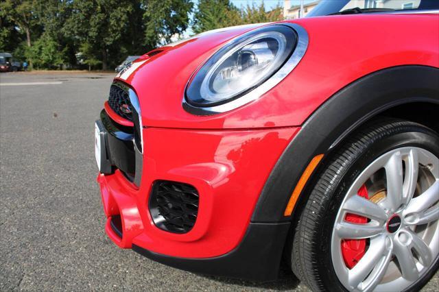 used 2021 MINI Hardtop car, priced at $28,995