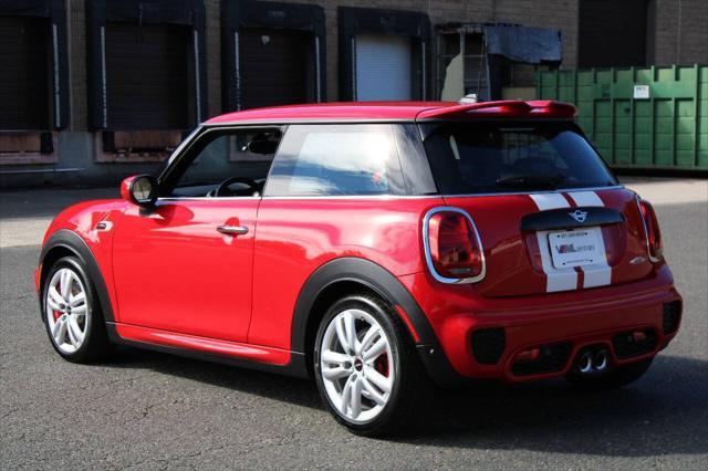 used 2021 MINI Hardtop car, priced at $28,995