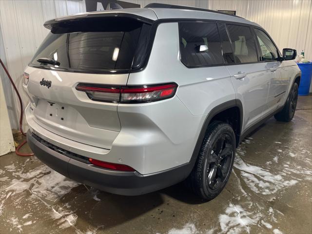 new 2025 Jeep Grand Cherokee L car, priced at $42,717