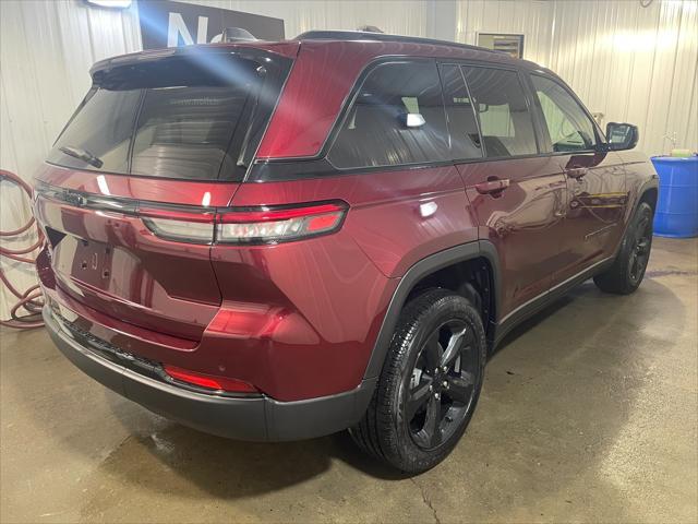 new 2024 Jeep Grand Cherokee car, priced at $45,283