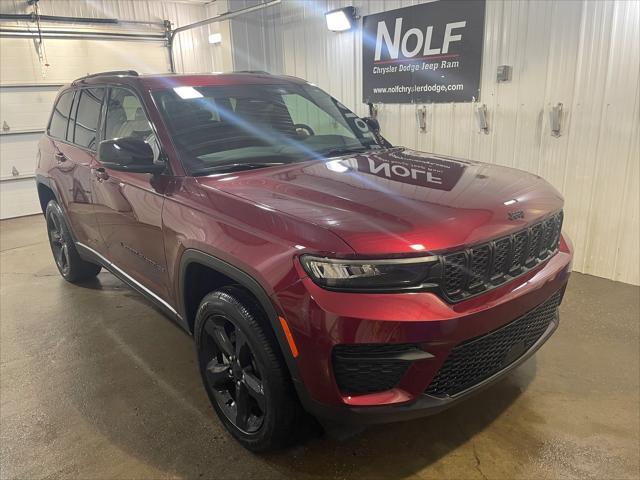 new 2024 Jeep Grand Cherokee car, priced at $45,283