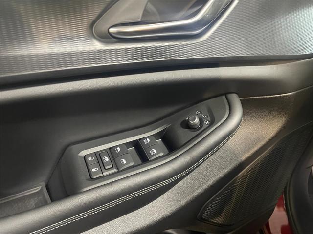 new 2024 Jeep Grand Cherokee car, priced at $45,283