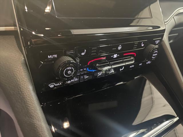 new 2024 Jeep Grand Cherokee car, priced at $45,283