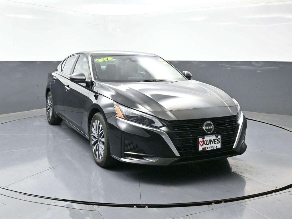 used 2024 Nissan Altima car, priced at $19,957