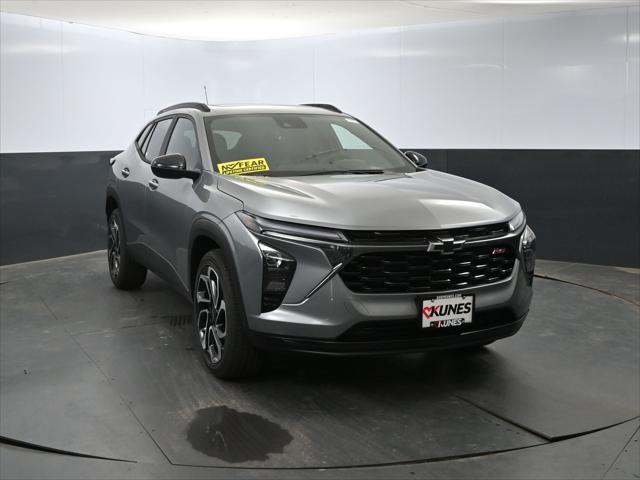 new 2025 Chevrolet Trax car, priced at $26,190