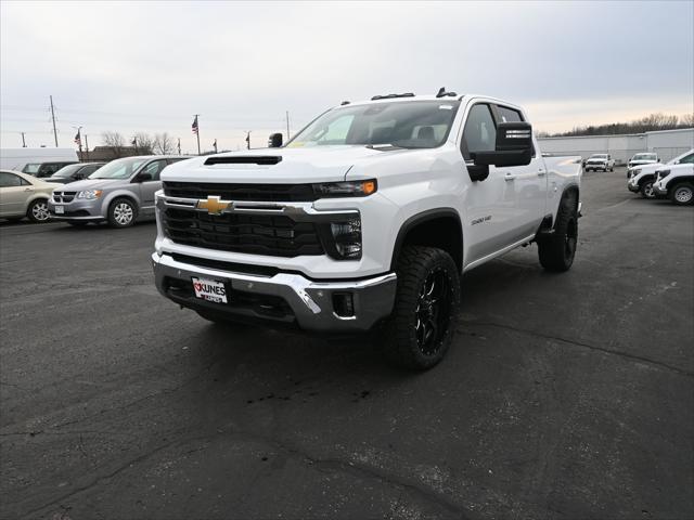 new 2025 Chevrolet Silverado 3500 car, priced at $73,550