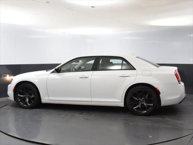 used 2022 Chrysler 300 car, priced at $23,534