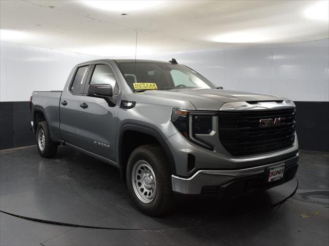new 2025 GMC Sierra 1500 car, priced at $42,636