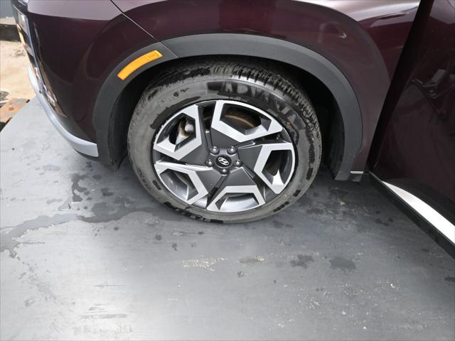 used 2024 Hyundai Palisade car, priced at $36,991