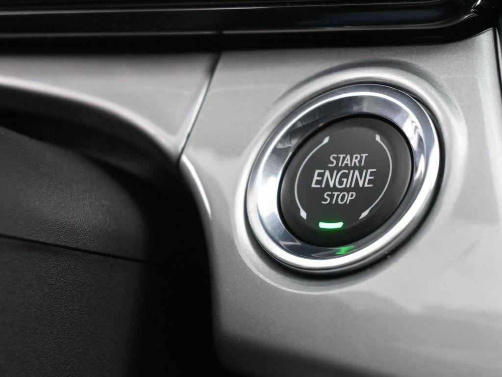 new 2025 Chevrolet Trax car, priced at $24,186