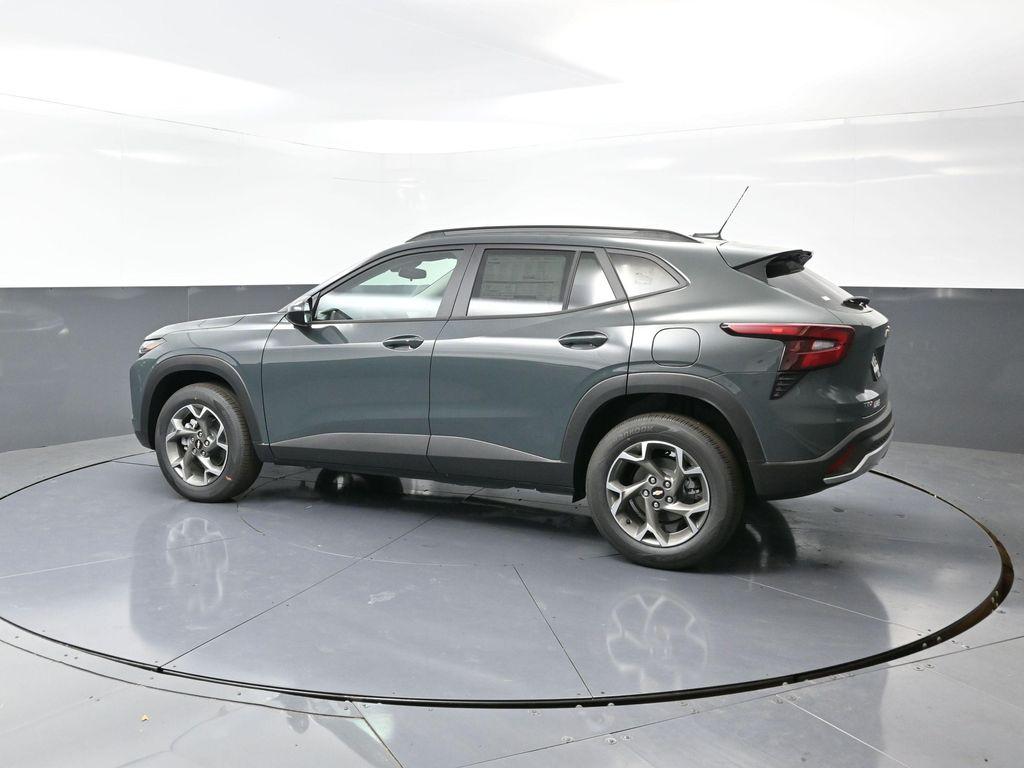 new 2025 Chevrolet Trax car, priced at $24,186