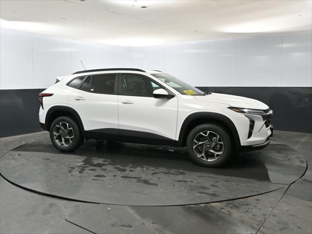 new 2025 Chevrolet Trax car, priced at $24,385