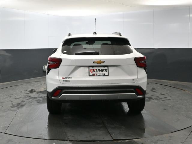new 2025 Chevrolet Trax car, priced at $24,385