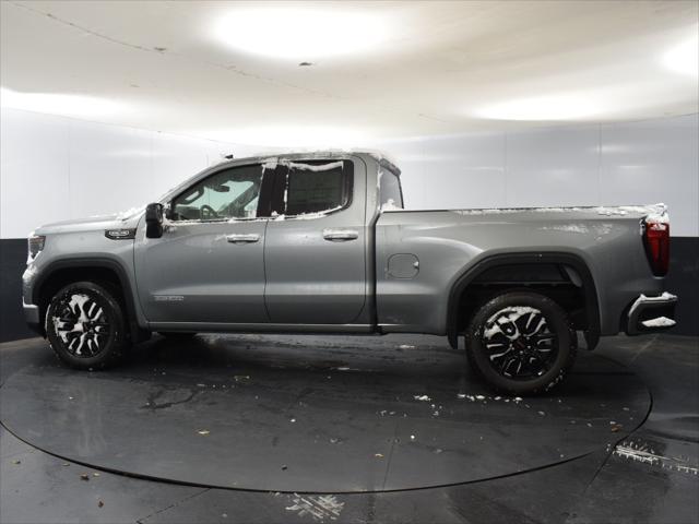 new 2025 GMC Sierra 1500 car, priced at $54,118