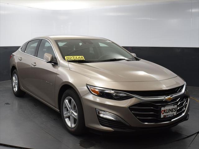 new 2025 Chevrolet Malibu car, priced at $24,934