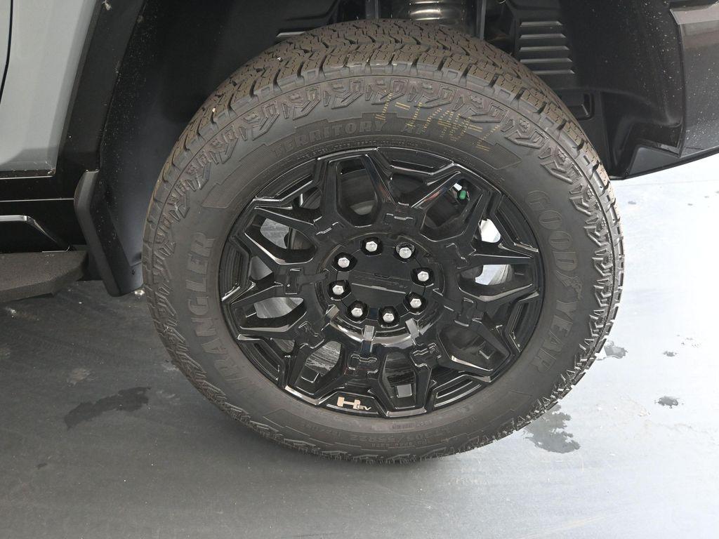 new 2025 GMC HUMMER EV SUV car, priced at $93,020