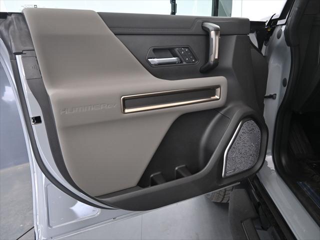 new 2025 GMC HUMMER EV SUV car, priced at $93,020