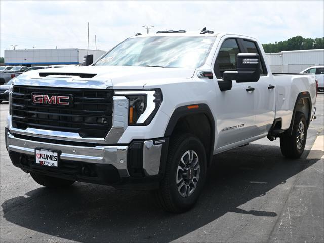 new 2025 GMC Sierra 3500 car, priced at $65,118