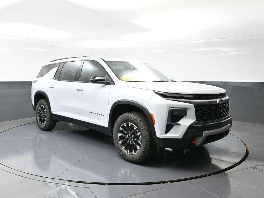 new 2026 Chevrolet Traverse car, priced at $54,515