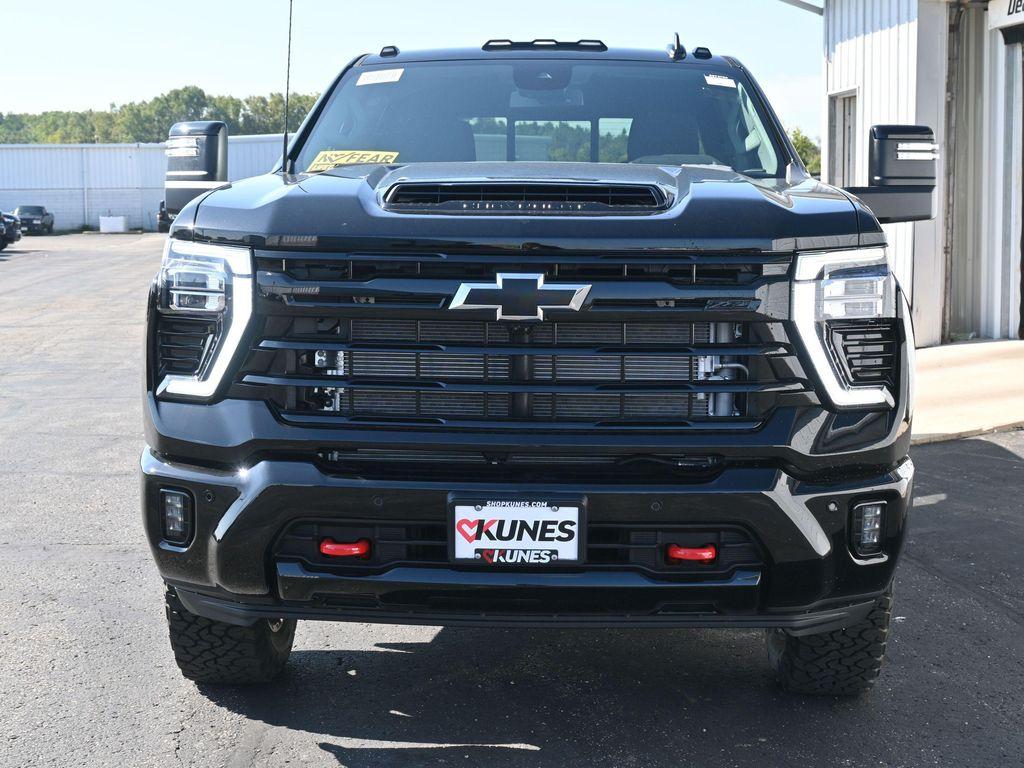 new 2025 Chevrolet Silverado 3500 car, priced at $70,114