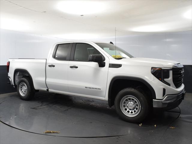 new 2025 GMC Sierra 1500 car, priced at $42,192