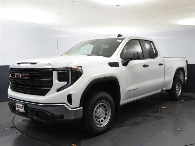 new 2025 GMC Sierra 1500 car, priced at $42,192