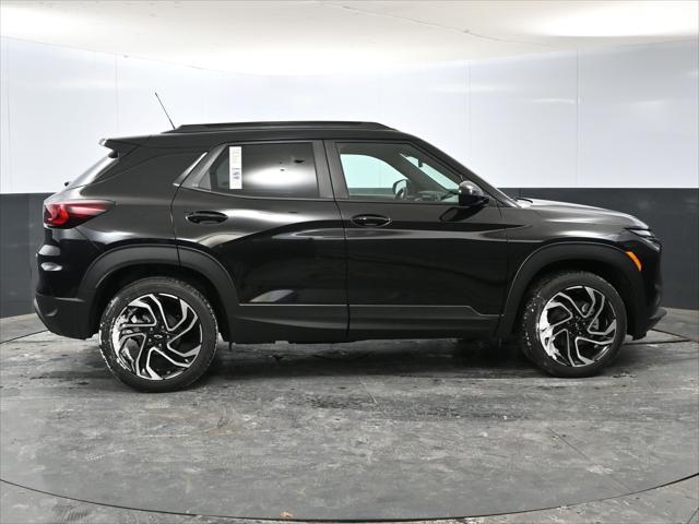 new 2025 Chevrolet TrailBlazer car, priced at $34,321