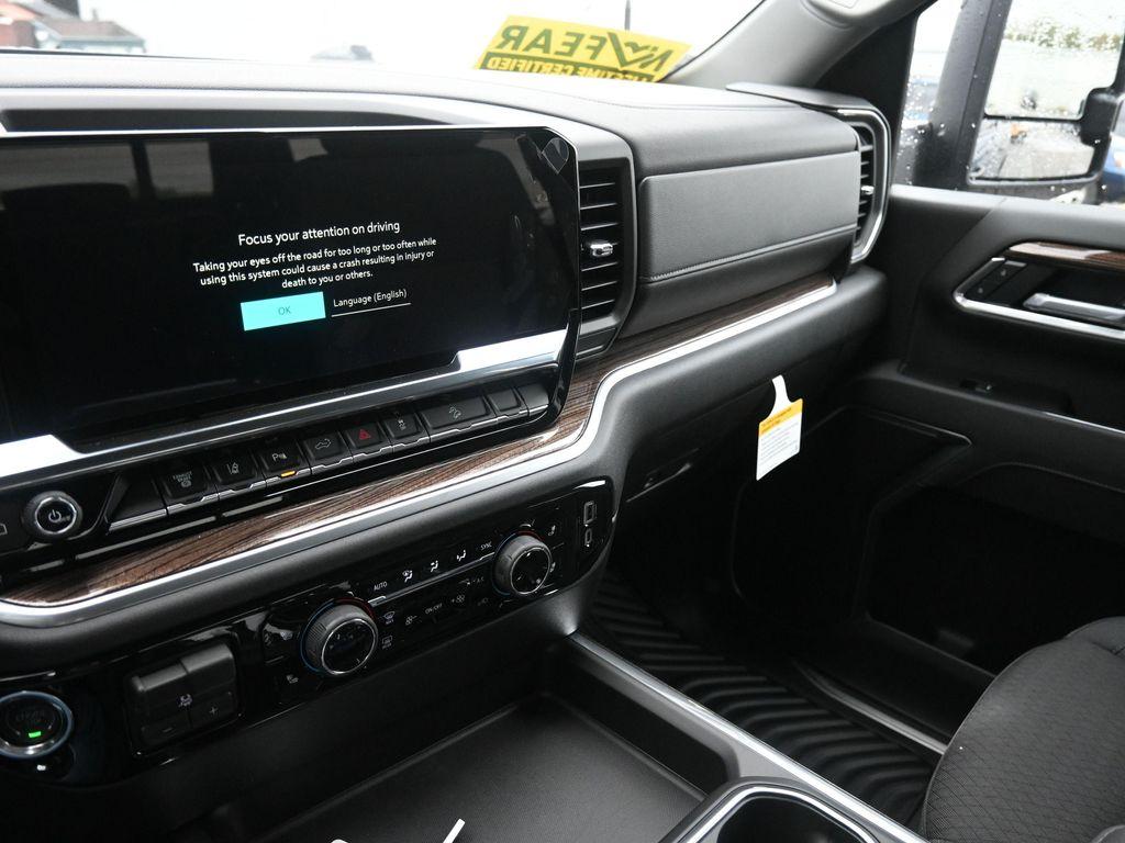 new 2026 Chevrolet Silverado 3500 car, priced at $72,243