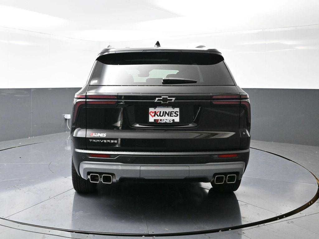 new 2026 Chevrolet Traverse car, priced at $47,715