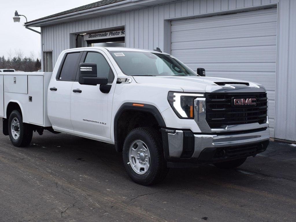 new 2024 GMC Sierra 2500 car, priced at $58,529