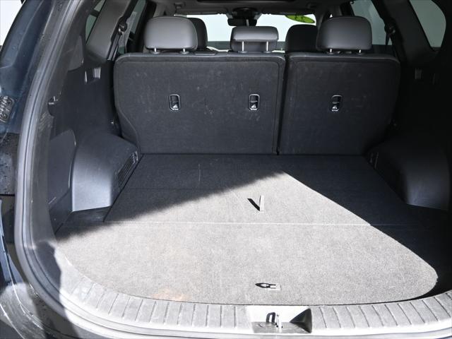 used 2023 Hyundai Santa Fe car, priced at $23,284