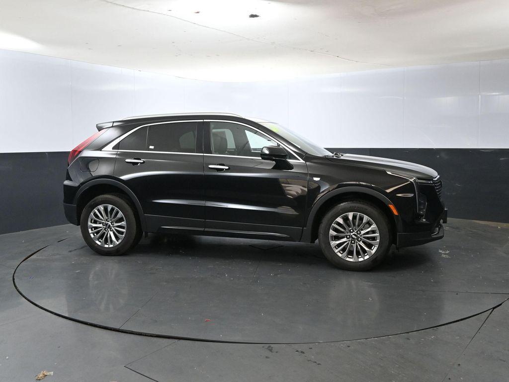 used 2024 Cadillac XT4 car, priced at $33,612