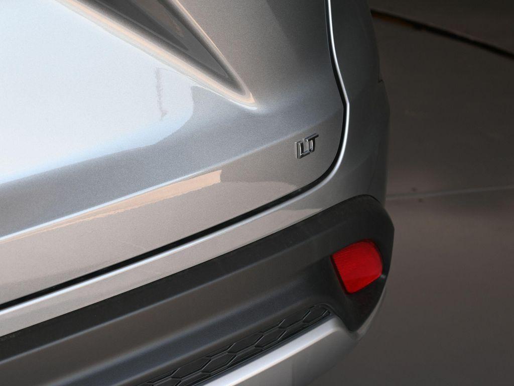 new 2025 Chevrolet Trax car, priced at $22,675