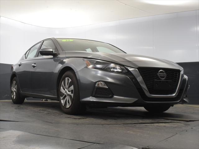 used 2022 Nissan Altima car, priced at $15,546