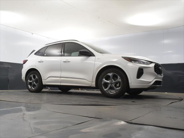used 2023 Ford Escape car, priced at $21,485