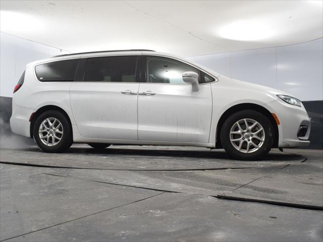 used 2022 Chrysler Pacifica car, priced at $20,230