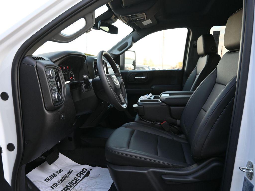 new 2024 GMC Sierra 2500 car, priced at $51,116