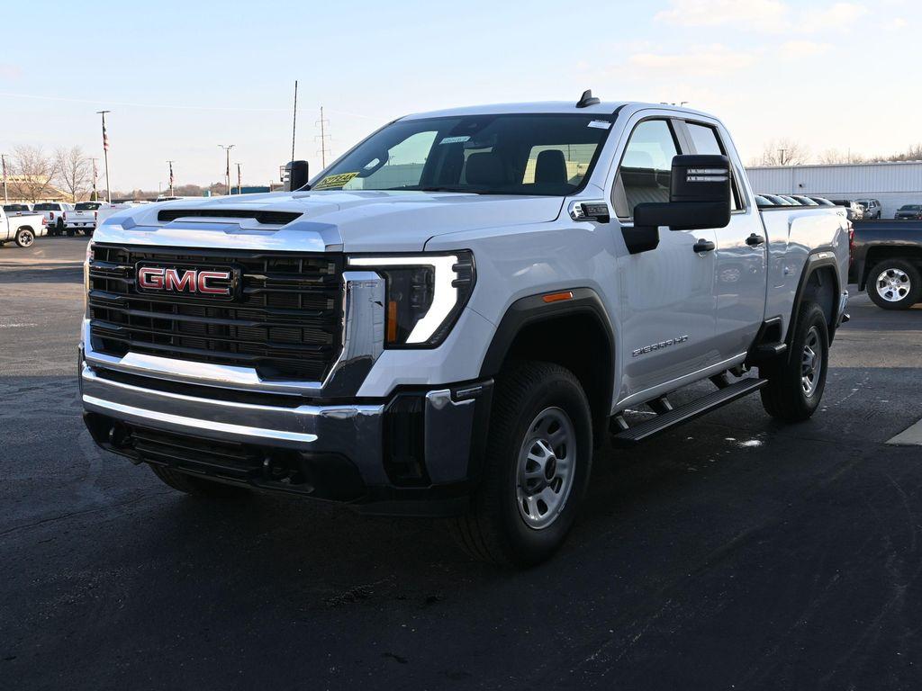 new 2024 GMC Sierra 2500 car, priced at $51,116