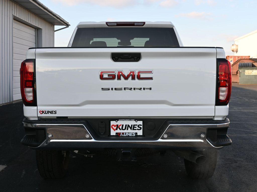 new 2024 GMC Sierra 2500 car, priced at $51,116