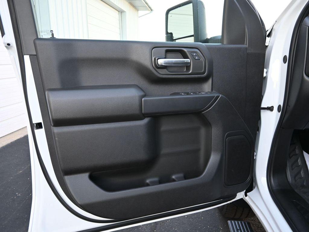 new 2024 GMC Sierra 2500 car, priced at $51,116