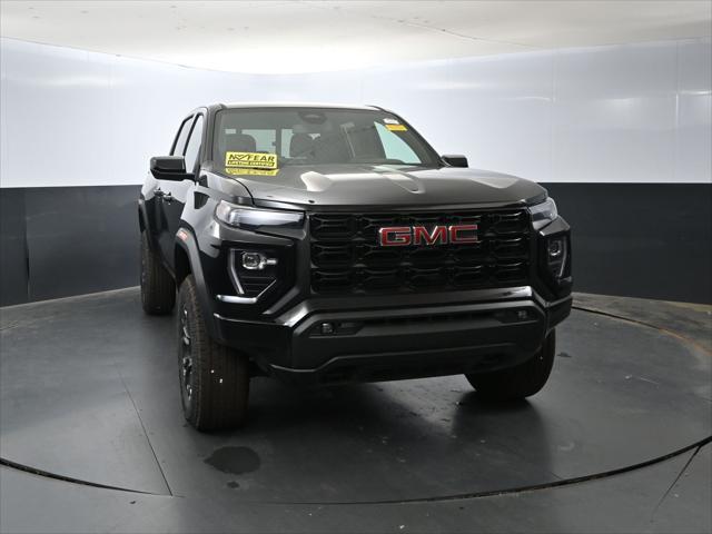 new 2025 GMC Canyon car, priced at $44,013