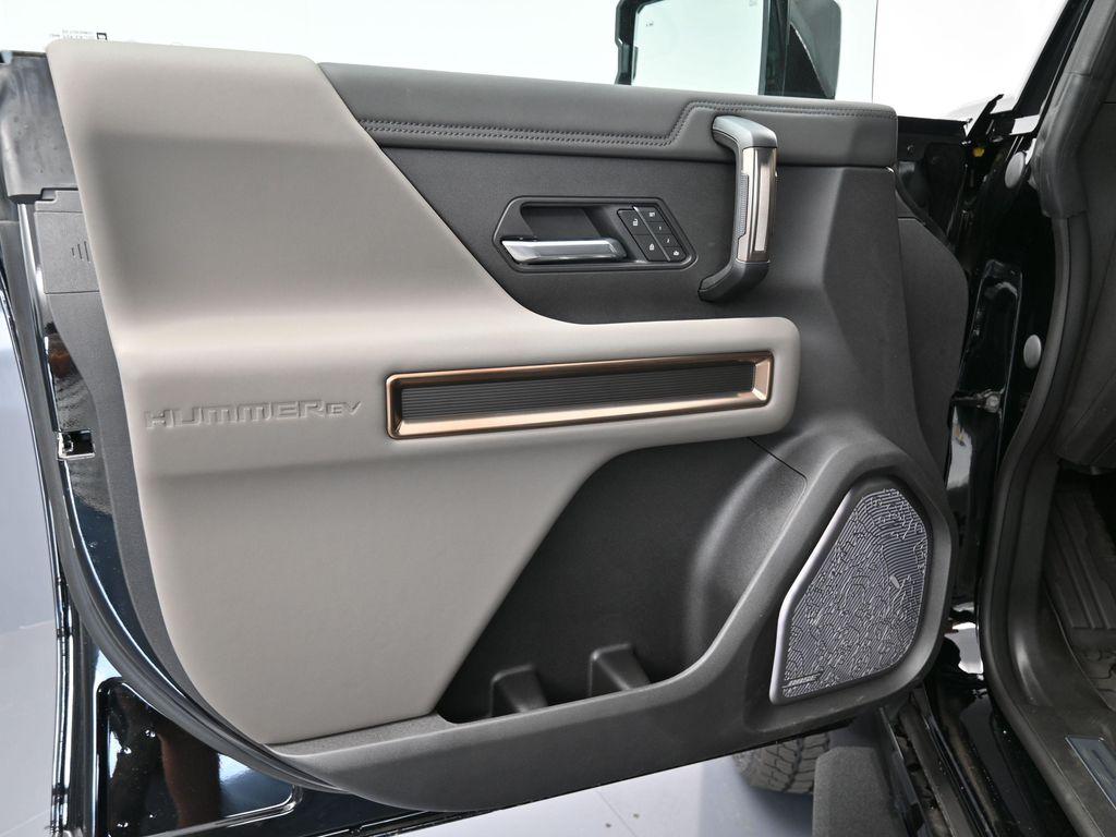 new 2025 GMC HUMMER EV Pickup car, priced at $93,278