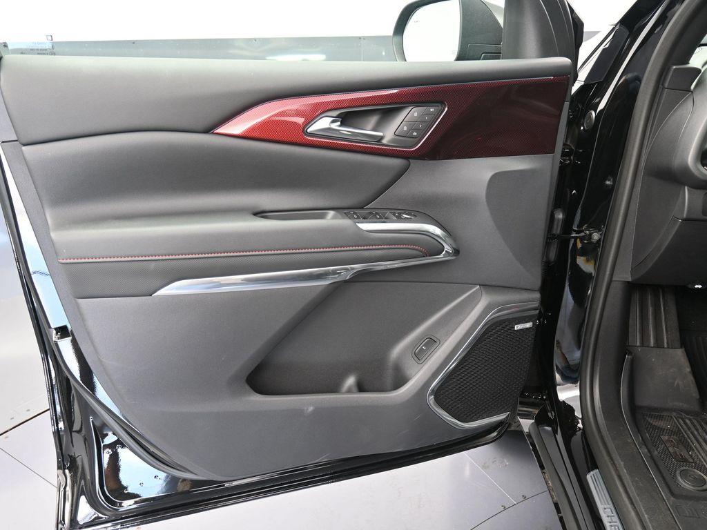 new 2026 Chevrolet Traverse car, priced at $59,720