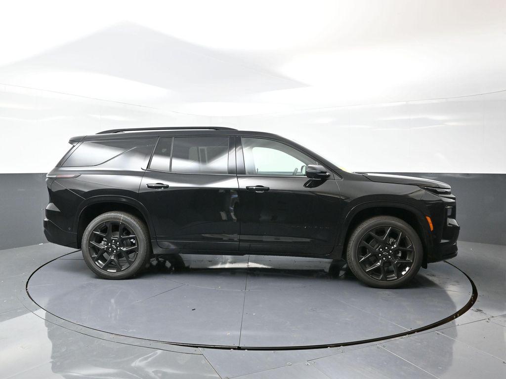new 2026 Chevrolet Traverse car, priced at $59,720